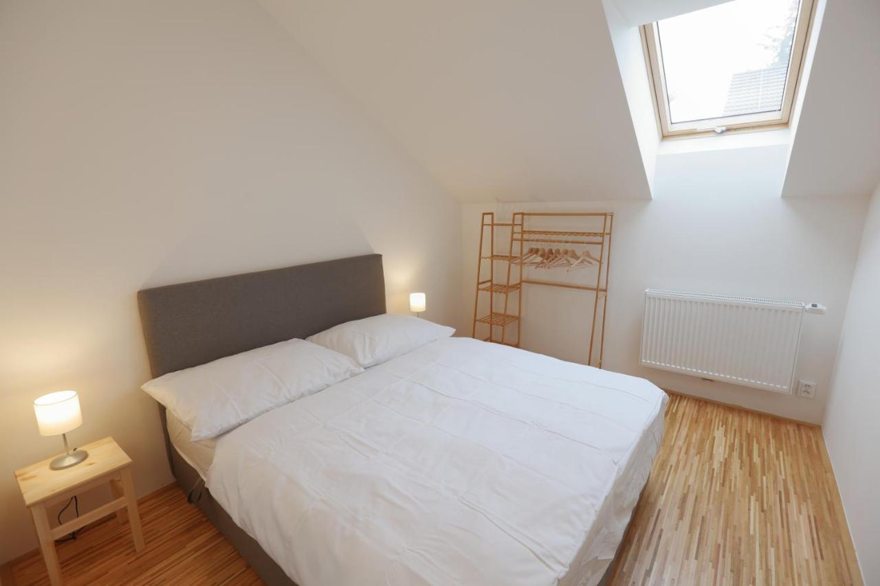 Apartmany U Kvetne Zahrady 크로메르지 외부 사진